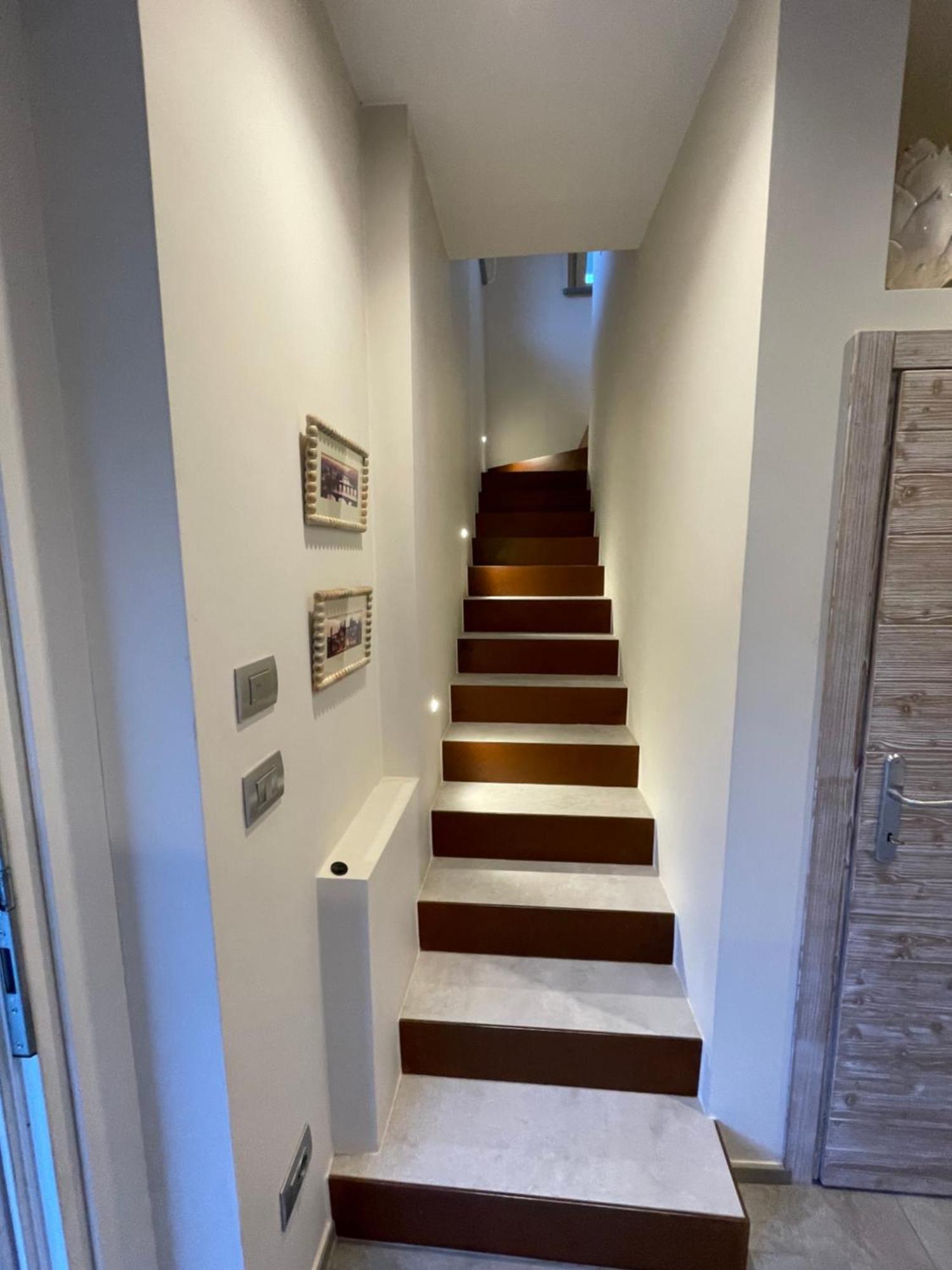 La Casina Di Oscar Ad Ao V Combe Vda Quart 0014 E 00I6 Lejlighed Eksteriør billede