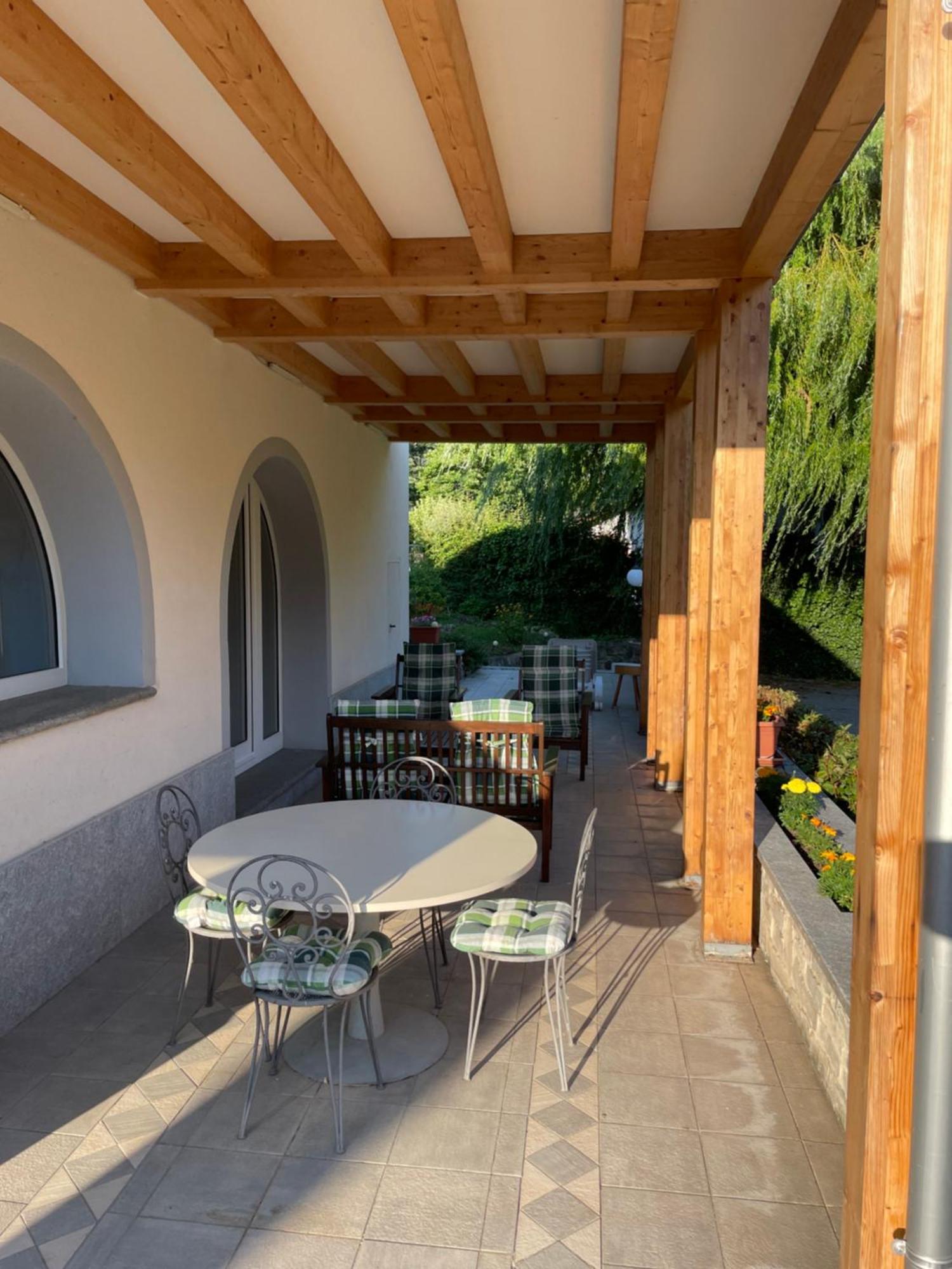 La Casina Di Oscar Ad Ao V Combe Vda Quart 0014 E 00I6 Lejlighed Eksteriør billede